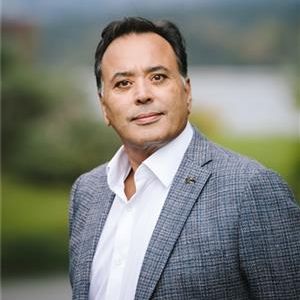 realtor photo