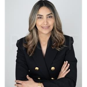realtor photo
